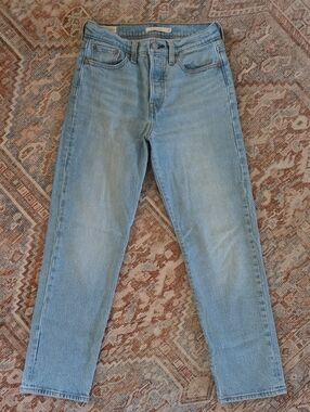 Levi's Wedgie Light Blue Ankle Jeans